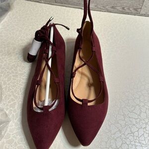 Ann Taylor Fresh Plum Wine Flats with Pointed Toe and Lace-Up Design